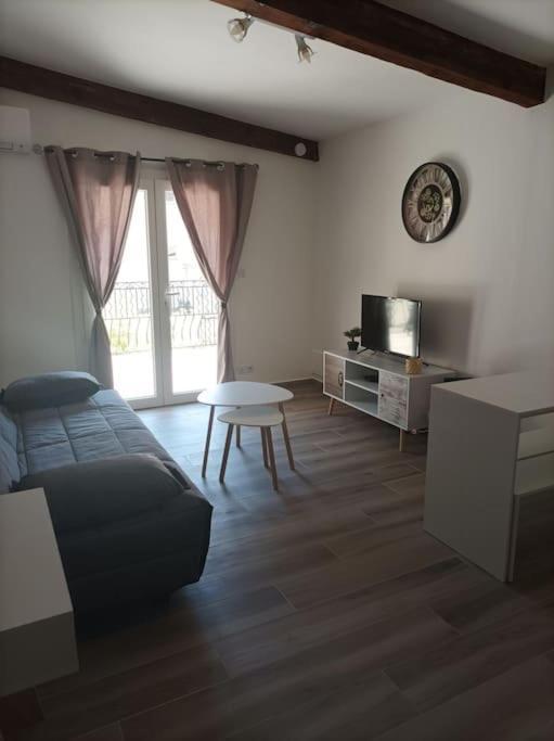 Studio Meuble Climatise Avec Terrasse Draguignan Extérieur photo